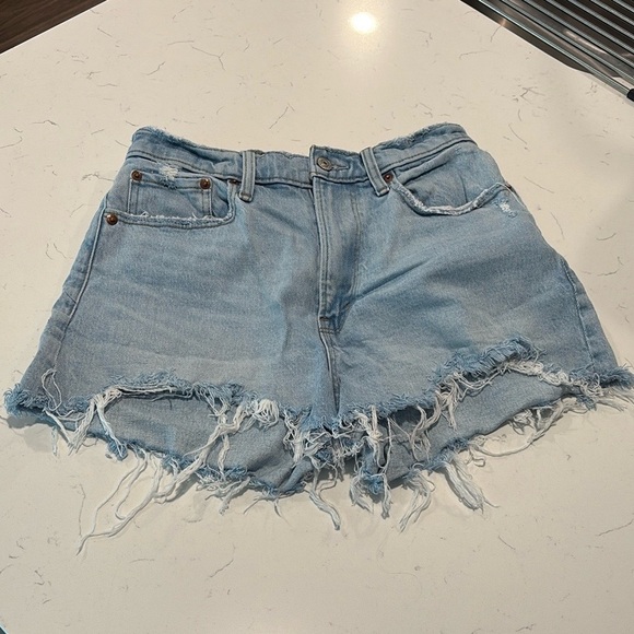 Abercrombie & Fitch Light Blue Frayed Jean Shorts - Picture 1 of 3